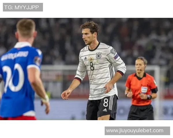 那不勒斯欲免签30岁格雷茨卡面临西甲英超球队激烈竞争